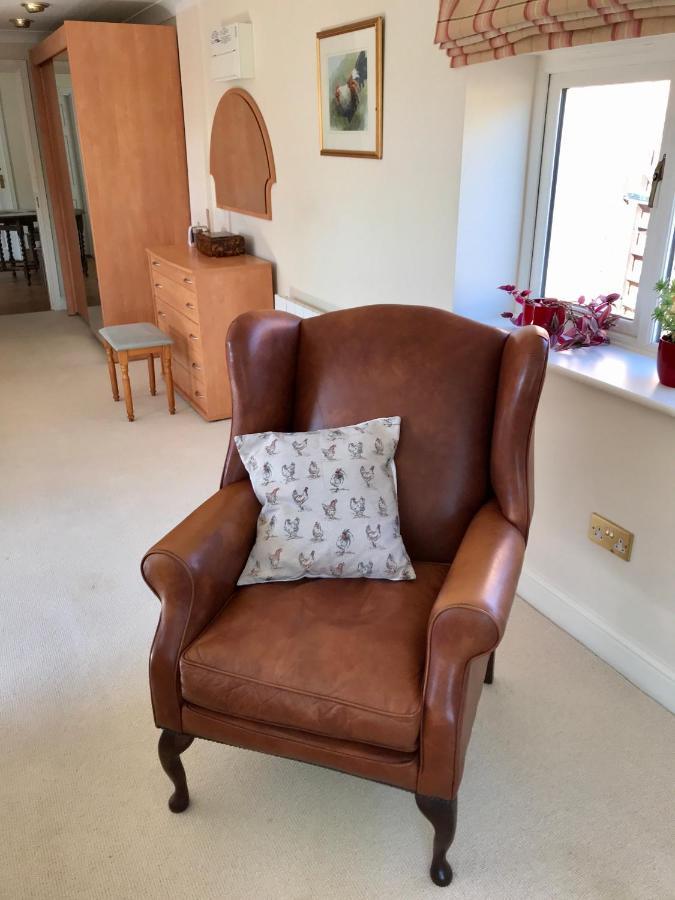 Charming Hen Cottage Countryside Retreat Lincoln Newball エクステリア 写真